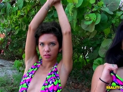 素人, フェラチオ, 茶髪の, ラティーナ, レズビアン, なめる, ピアス, オマンコ