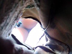 Sous la jupe, Voyeur