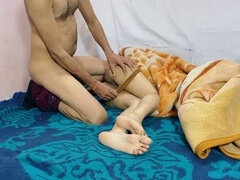 Grosser schwanz, Blasen, Hochschule, Paar, Indisch, Japanische massage, Mutti, Onkel