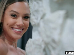 18 летние, Анальный секс, Жопа, Блондинки, Минет, Наездница, Молоденькие, Игрушки