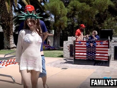 お尻, ビキニ, フェラチオ, 大学生, イマラチオ, なめる, ティーン, オッパイの