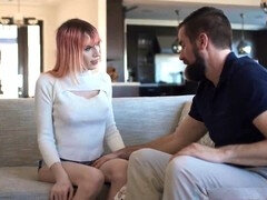 Arsch, Grosser schwanz, Grosse titten, Kehlenfick, Handjob, Küssen, Lecken, Lingerie