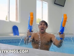 Amerikanisch, Hd, Nackt, Pool, Muschi, Realität, Rau, Jungendliche (18+)