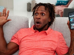 Gros cul, Sucer une bite, Attrapée, En levrette, Noir ébène, Grosse, Énorme, Nénés