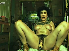 Amateur, Nana, Poilue, Masturbation, Mamelons, Chatte, Solo, Adolescente
