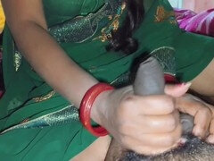 Indian bhabhi Renu-Rani121 gives her devar a hard time with an intense session
