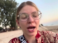 Amateur, Bondage domination sadisme masochisme, Plage, Blonde, Femelle, Femme dominatrice, Pov, Solo