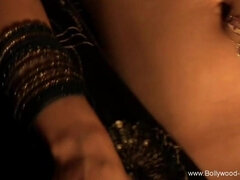 Asiatique, Gros seins, Brunette brune, Érotique, Indienne, Mature, Mère que j'aimerais baiser, Solo