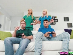 Blasen, Hundestellung, Flashen, Würgen, Hardcore, Hd, Massage, Milf