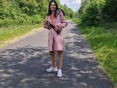 Amateur, Morena, Hd, Desnudo, Al aire libre, Bragas, Orinar, Solo