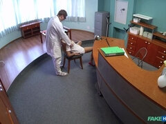 素人, フェラチオ, 巨乳な, 指いじり, 手コキする, なめる, 看護婦, オフィス