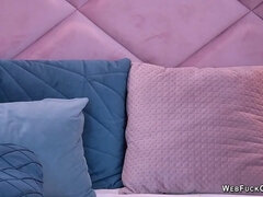 Любители, Блондинки, Брюнетки, Грудастые, Мастурбация, Соло, Чулки, Игрушки