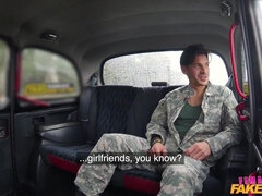 Блондинки, Брюнетки, Семяизвержение, Европейки, Женщины, Лизание, На природе, Киски