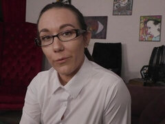 素人, デカ尻, デカチン, 茶髪の, 指いじり, オナニー, 淫乱熟女, ショートヘア