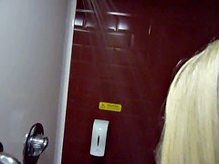 Cuarto de baño, Tetas grandes, Británico, Pov