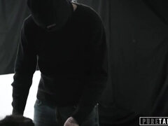 In den arsch, Arsch, Blasen, Freund, Braunhaarige, Erniedrigung, Rau, Flotter dreier