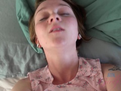 Amateur, Branlette thaïlandaise, Branlette thaïlandaise, Embrassement, Orgasme, Pov, Dormant, Nénés