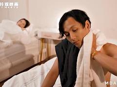 アジア人, 美人, デカパイ, フェラチオ, 浮気者, 淫乱熟女, オッパイの, 妻