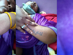 Wohlbeleibte schöne frauen, Grosse titten, Fingern, Selbstgemacht, Indisch