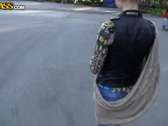 Leie, Blondine, Verrückt, Im freien, Öffentlich, Sich ausziehen