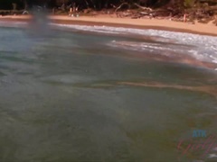 Amateur, Penetracion con dedos, Despelote, Desnudo, Pov, Público, Ducha, Voyeur