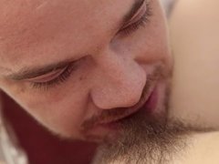 Blasen, Freund, Braunhaarige, Hundestellung, Fingern, Behaart, Schulmädchen, Titten