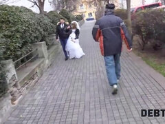 ブロンド, 結婚, ズームショット, チェコ, 淫乱熟女, ラフ, ストッキング, ティーン