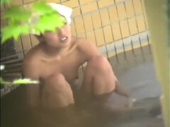 Aziatisch, Japaans, Openbaar