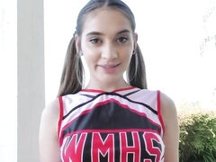 Blasen, Braunhaarige, Anfeuerer, Hundestellung, Natürlichen titten, Rasiert, Dürr, Titten