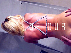 69, Américain, Noire, Sucer une bite, Noir ébène, Maigrichonne, Nénés