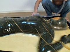 Puppe, Latex