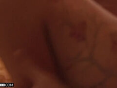 デカパイ, 茶髪の, 毛深い, Hd, ストッキング, タトゥー