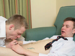 Maxx Mckenzi and Anthony Adams suck and fuck