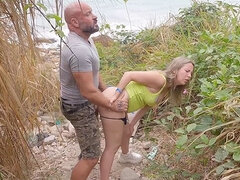 Grosse titten, Fetisch, Handjob, Hd, Latina, Im freien, Pov, Öffentlich