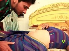 アジア人, デカ尻, バイセクシャル, 毛深い, インド人, キス, メイド, 母