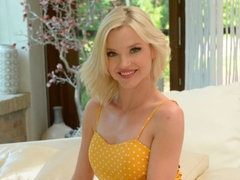 Kont, Blond, Pijpbeurt, Sperma in mond, Sperma shot, Handbeurt, Mager, Tiener