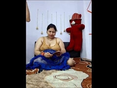 18 jahre, Grosser schwanz, Gruppe, Hd, Indisch, Milf, Jungendliche (18+), Onkel