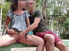 Enthousiasteling, Naakte man aangeklede vrouw, Flashing, Buiten, Openbaar