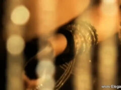 Брюнетки, Танцы, Хд, Милф, Натуральные сиськи, Стриптиз, Дразнящие, Сиськи