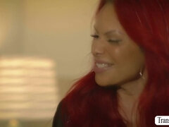 Anal, Gros seins, Gorge profonde, Jeunes transsexuelles thaïlandaises, Lécher le sphincter, Transsexuelle, Épouse