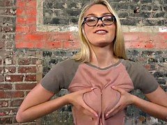 Alli Rae deepthroats a big dick
