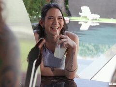 18 ans, Cul, Gros cul, Sucer une bite, Queue, Hard, Chatte, Adolescente