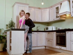 Sperma shot, Hondjeshouding, Europees, Vriendin, Ondergoed, Masturbatie, Russisch, Tiener