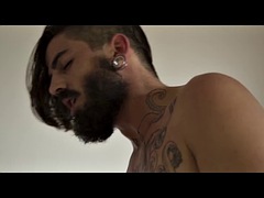 Tetas grandes, Lamidas, Orgía, Español, Sorpresa, Trio, Tetas, Esposa