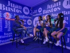 茶髪の, ディルド, レズビアン, 自然山雀, 剃毛, おもらし, 三人, ヤリマンの