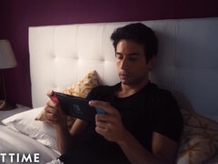 Quarantine Sex with My Gamer Boyfriend