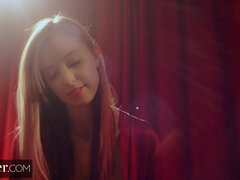 アナル, 舐める尻, ブロンド, フェラチオ, イく瞬間, 指いじり, オーガズム, 馬乗り