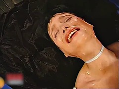 Viele männer bespritzen eine frau, Spermaladung, Fetisch