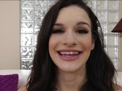 Diep in de keel, Hardcore, Latijnse vrouw, Rijpe lesbienne, Natuurlijk, Tepels, Sperma, Trio