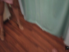 Любители, Бикини, Брюнетки, Каблуки, Натуральные сиськи, От первого лица, Втроем, Сиськи